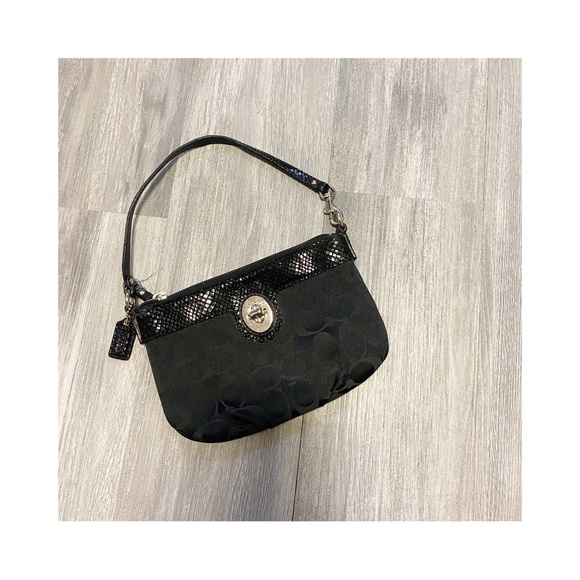 Coach Signature C Y2K Pouchette Black w/ Patent Leather Snake Print Trim - Picture 2 of 6